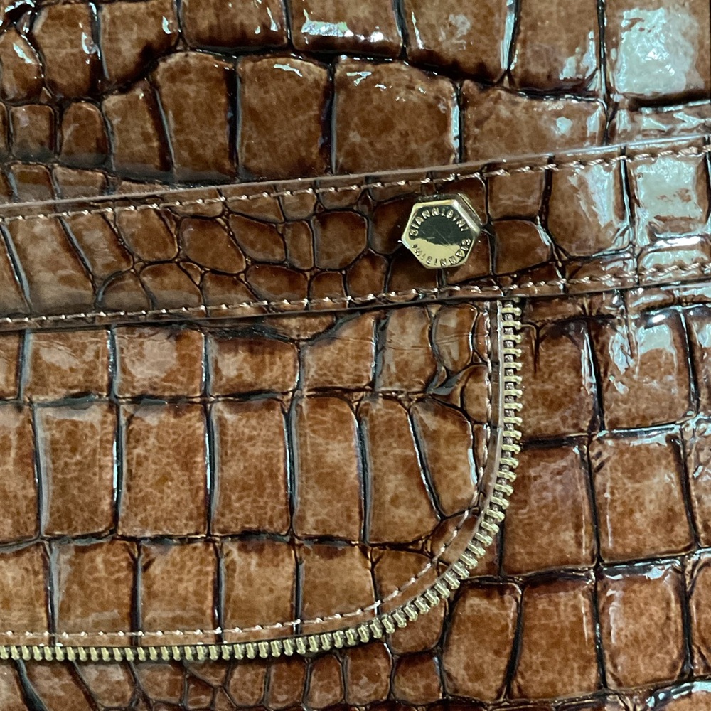 GIANNI BINI CROCODILE EMBOSSED HANDBAG. - Picture 4 of 10